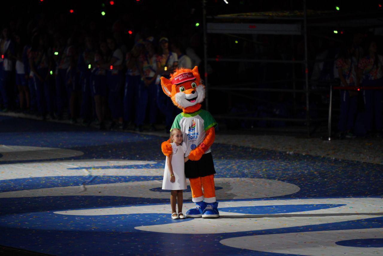 Пламя мира погасло. II Европейские игры официально завершены