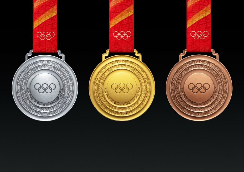 Организаторы представили медали  зимних Игр-2022