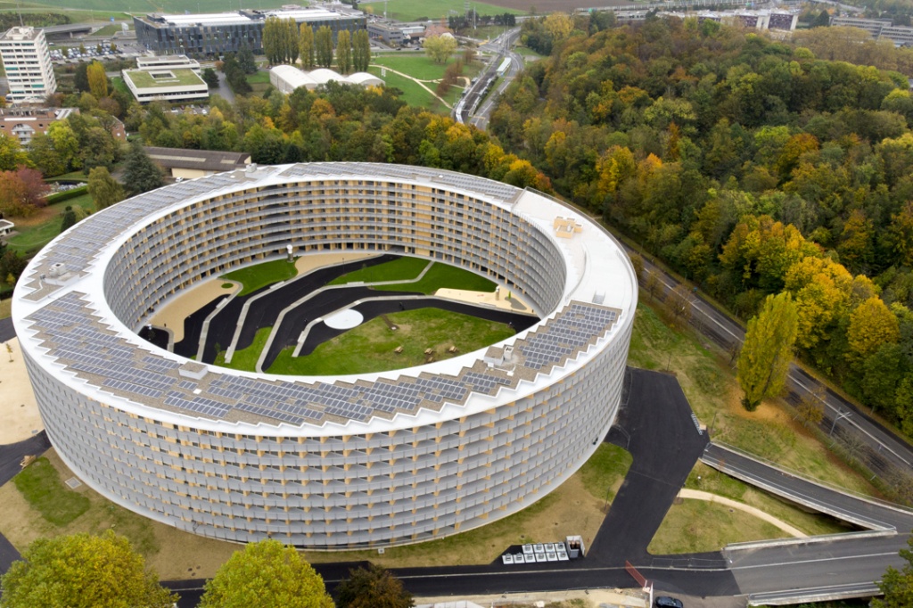 В Лозанне представили деревню атлетов к зимним юношеским Играм В Лозанне представили деревню атлетов к зимним юношеским Играм