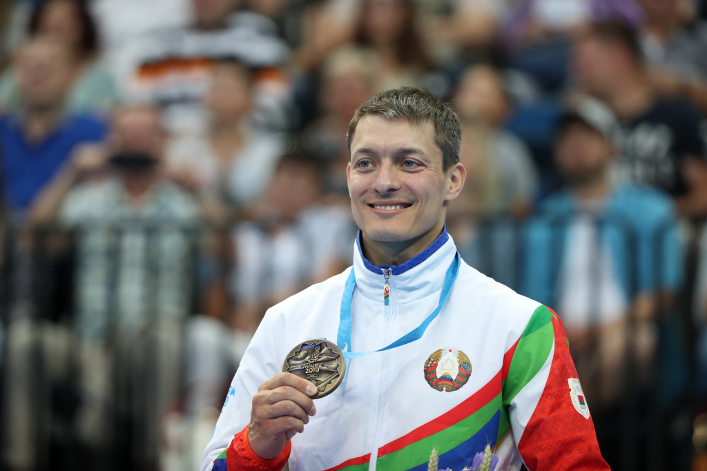 «Олимпийский путь». Медалисты заключительного соревновательного дня сделали выбор