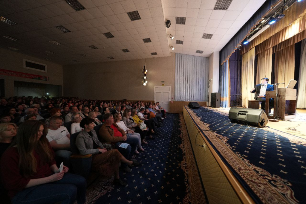 photo_2022-06-03_20-55-11.jpg photo_2022-06-03_20-55-11.jpg