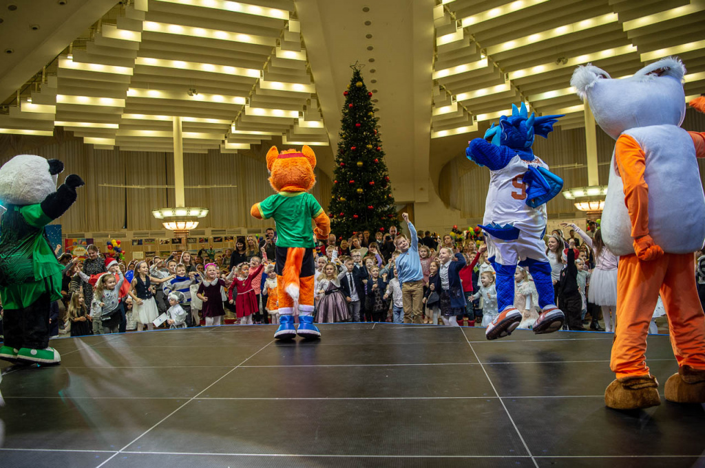 Олимпийская елка0010.JPG