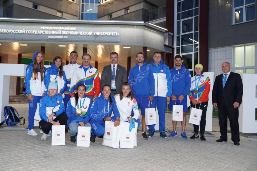 photo_2019-06-27_22-33-40 (3).jpg