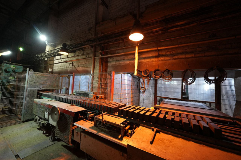 photo_2022-06-03_19-59-47.jpg photo_2022-06-03_19-59-47.jpg