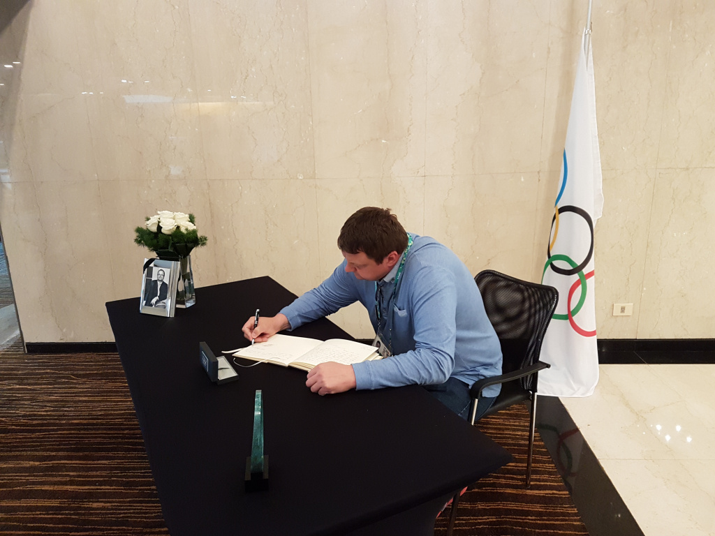 Дмитрий Довгаленок Довгаленок.jpg