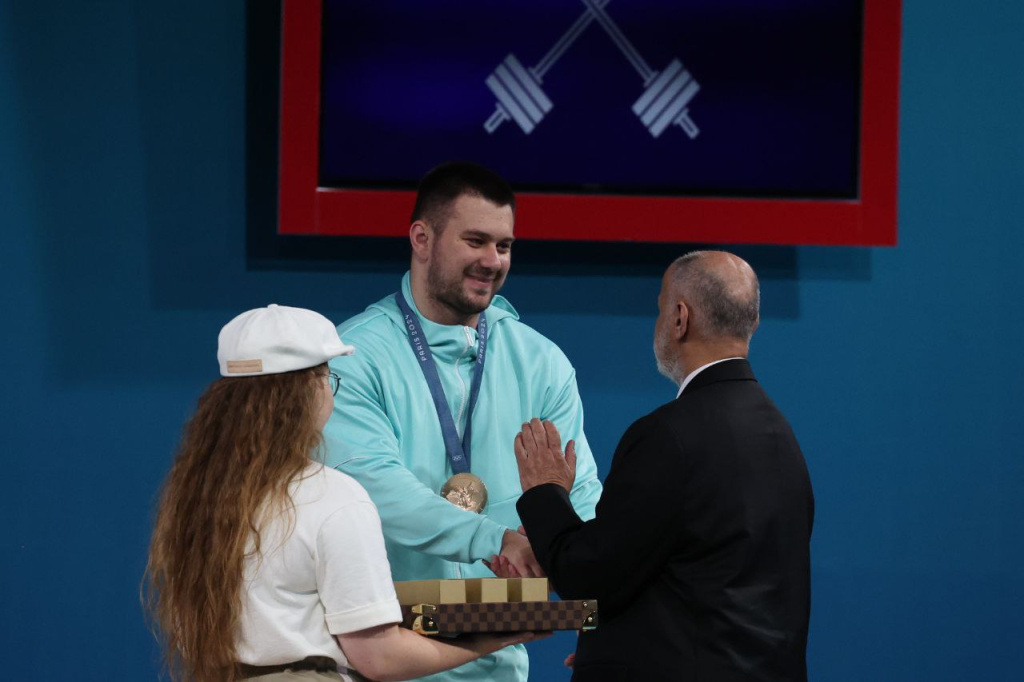 photo_2024-08-10_16-41-59.jpg photo_2024-08-10_16-41-59.jpg