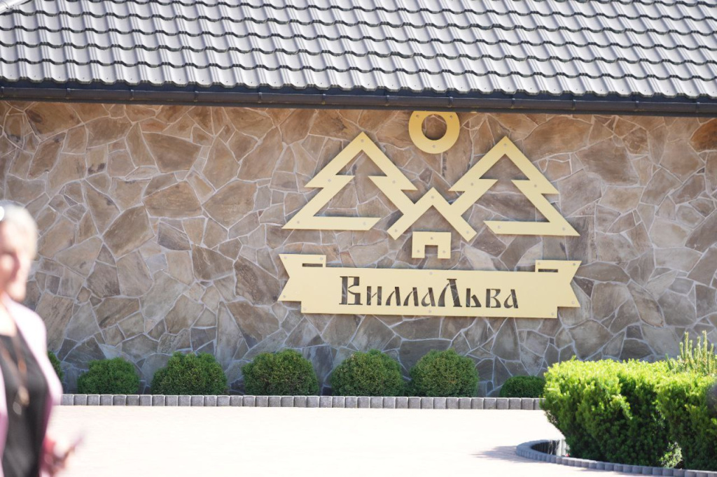 photo_2022-06-03_19-50-53.jpg photo_2022-06-03_19-50-53.jpg