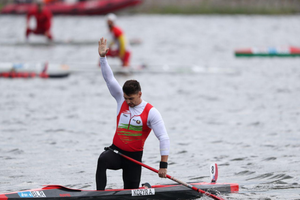 Артем Козырь 2.jpg