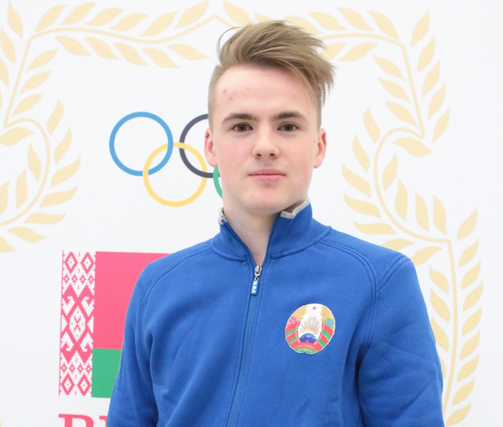 Давыдовский Максим_1.jpg Давыдовский Максим_1.jpg