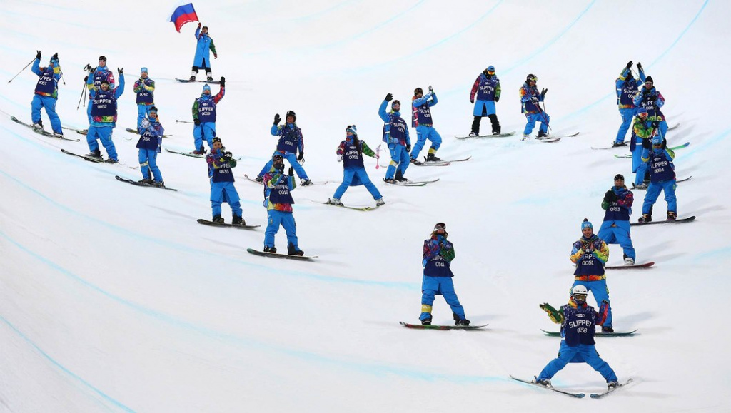 еще волонтеры.jpg