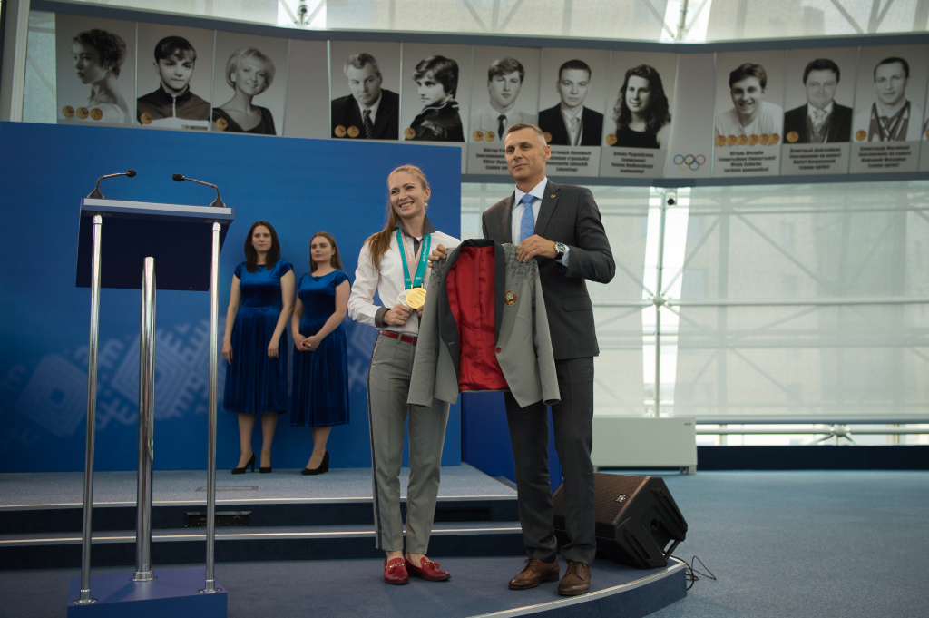 DEN_0421.jpg DEN_0421.jpg