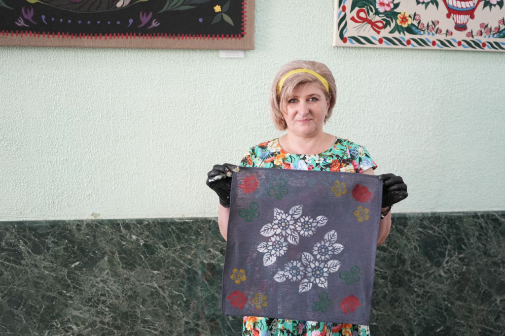 photo_2022-06-03_19-54-59.jpg photo_2022-06-03_19-54-59.jpg