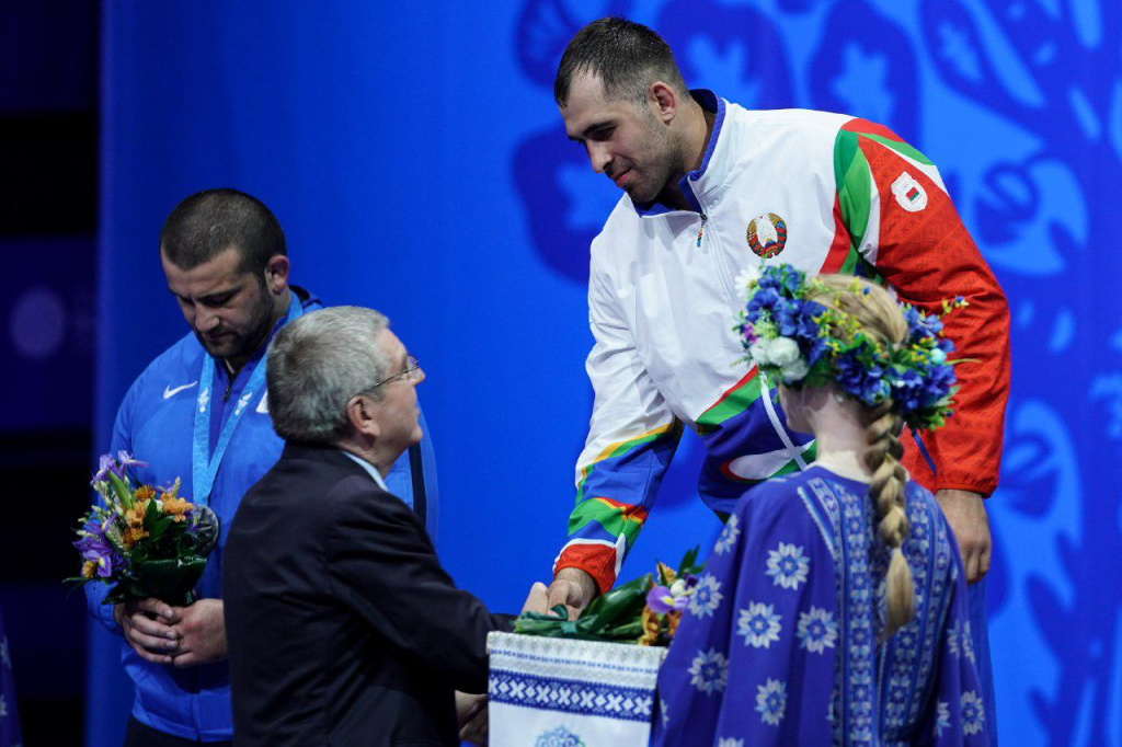 Грищенко и бах.jpg