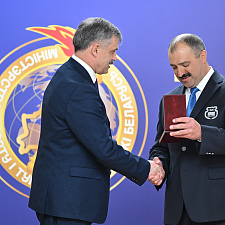 Виктор Лукашенко поздравил Министерство спорта и туризма Республики Беларусь с 30-летием 5