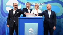 Belarus NOC president attends opening of Strongest Athletes Swimming Cup