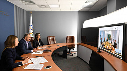 Viktor Lukashenko, Kirsty Coventry hold talks via video conference