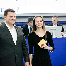 _2018_12_19_noc-1467