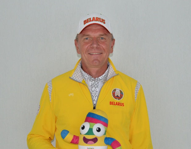 academ-05-08-2014-trener