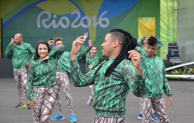 noc 02 08 2016 flagceremony 10102