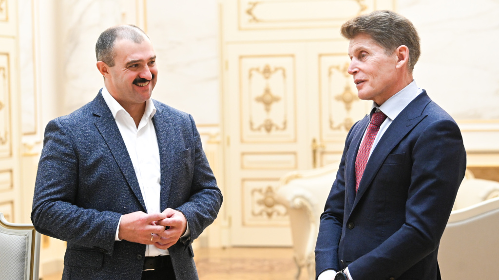 Виктор Лукашенко провел встречу с Олегом Кожемяко  в НОК Беларуси 