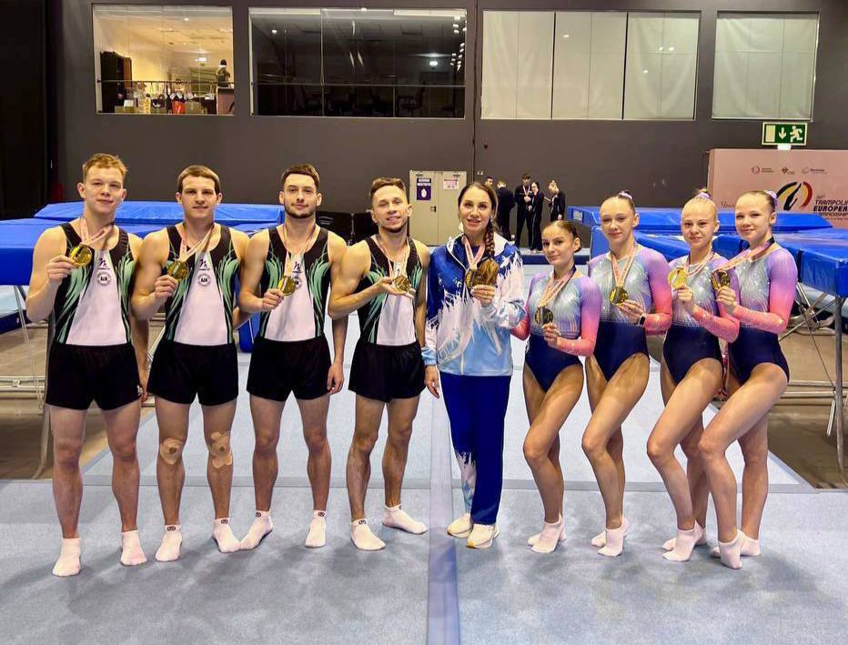 Виктор Лукашенко поздравил национальную команду по прыжкам на батуте с успешным выступлением на чемпионате Европы в Португалии Виктор Лукашенко поздравил национальную команду по прыжкам на батуте с успешным выступлением на чемпионате Европы в Португалии