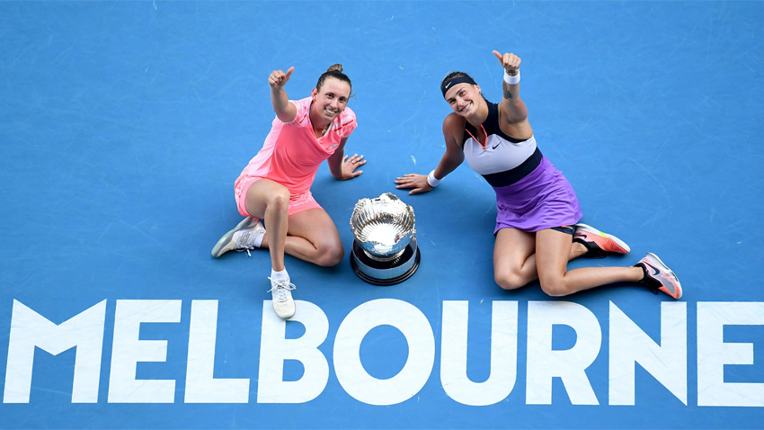 Соболенко и Мертенс победили в парном разряде Australian Open