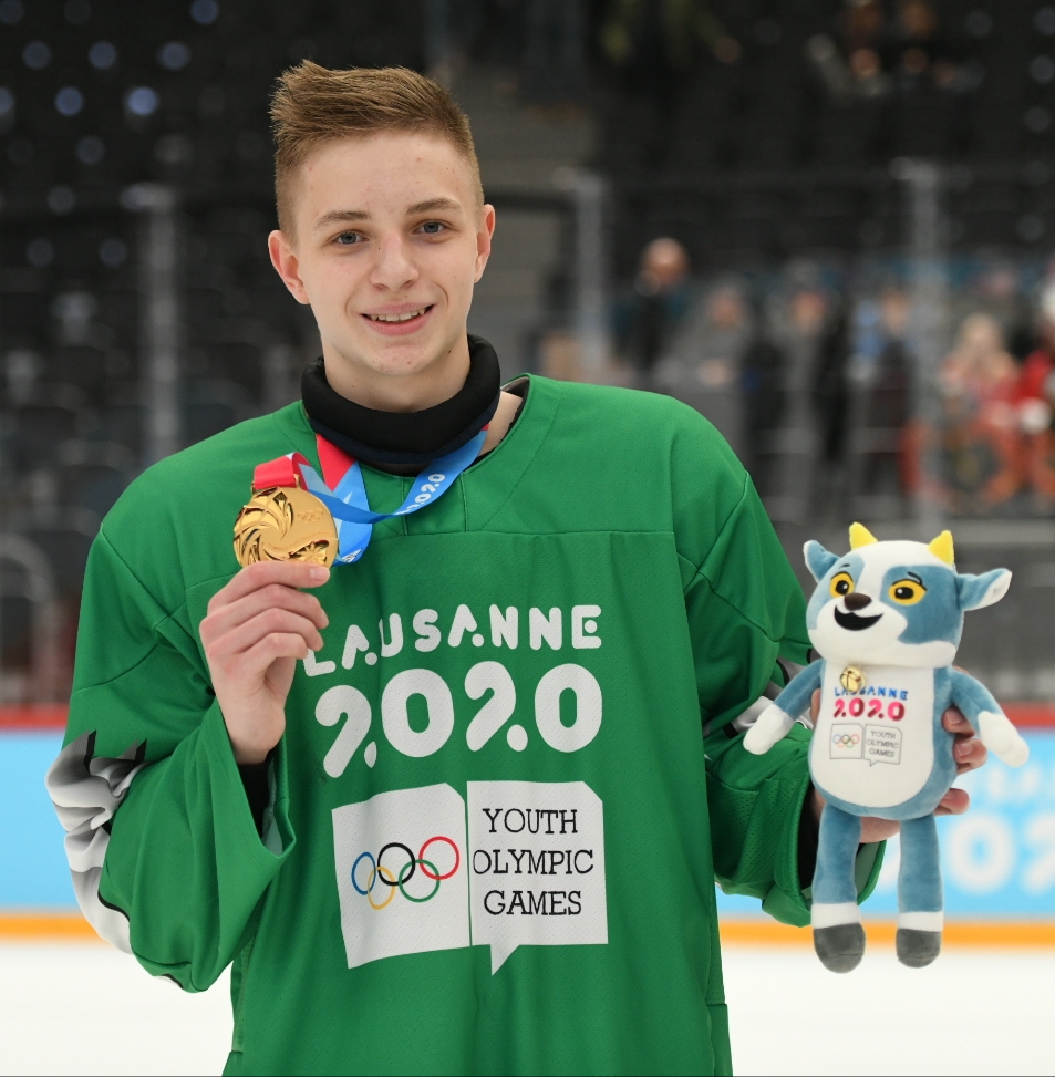 Belarusian ice hockey player Illia Korzun won the gold medal at the III winter YOG Belarusian ice hockey player Illia Korzun won the gold medal at the III winter YOG