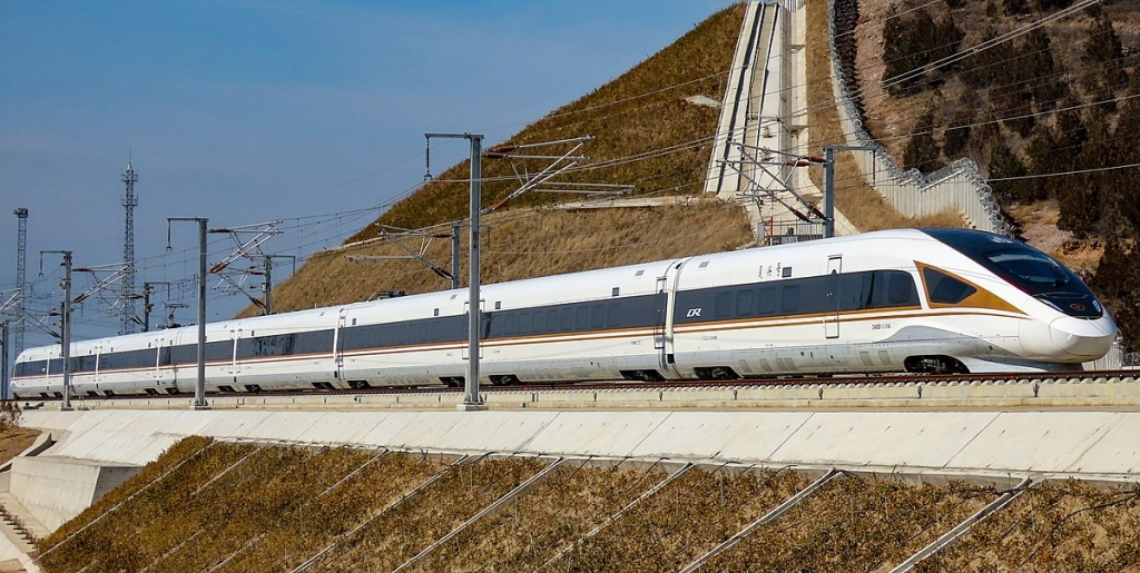 Поезд с сетью 5G и телестудией запущен к зимним Играм