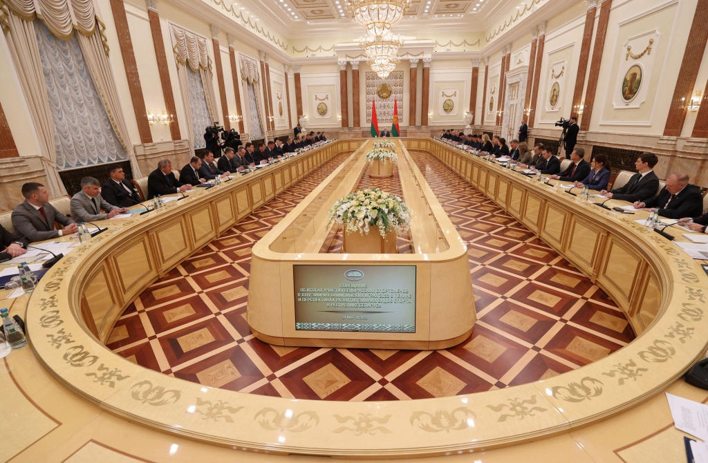 Lukashenko: Belarusian sport should make more progress