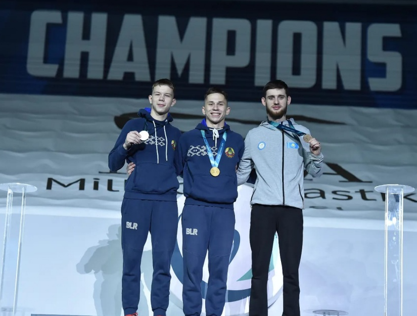 Иван Литвинович завоевал два золота на этапе КМ в Баку 