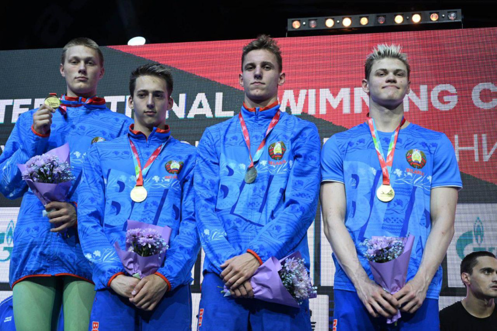 Белорусские пловцы завоевали 19 наград и установили рекорды в Казани