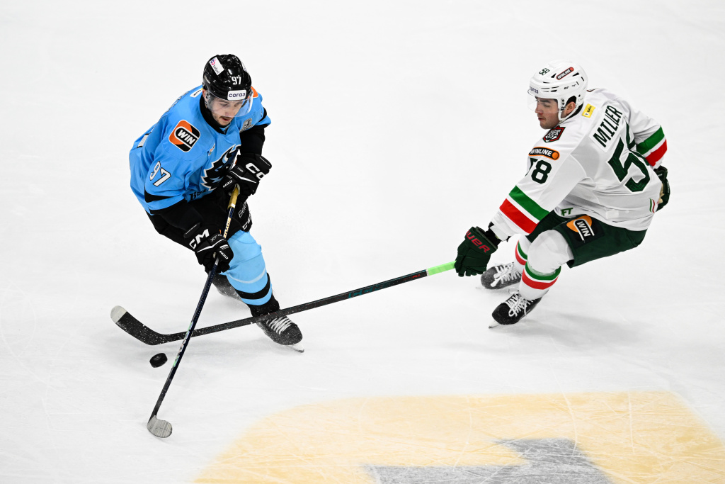 Минское «Динамо» начало домашнюю серию второго раунда с поражения от «Ак Барса»