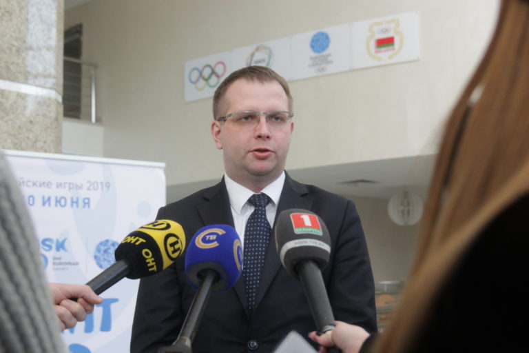 Анатолий Котов рассказал о ходе подготовки к проведению соревнований