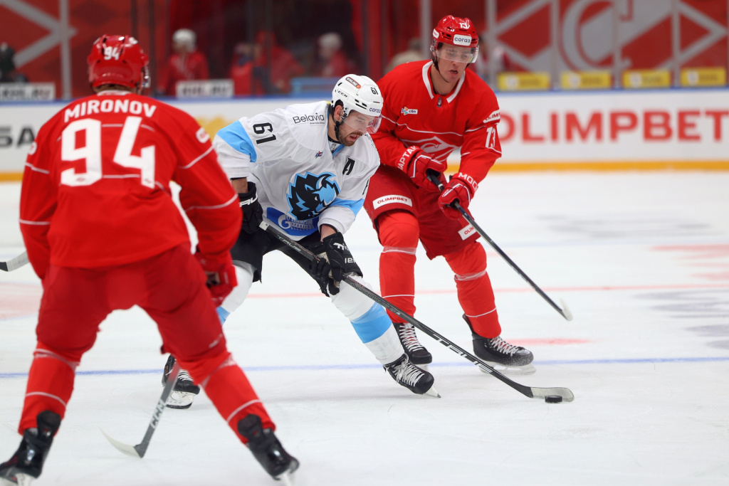 HC Dinamo Minsk kick off new KHL season with convincing win HC Dinamo Minsk kick off new KHL season with convincing win