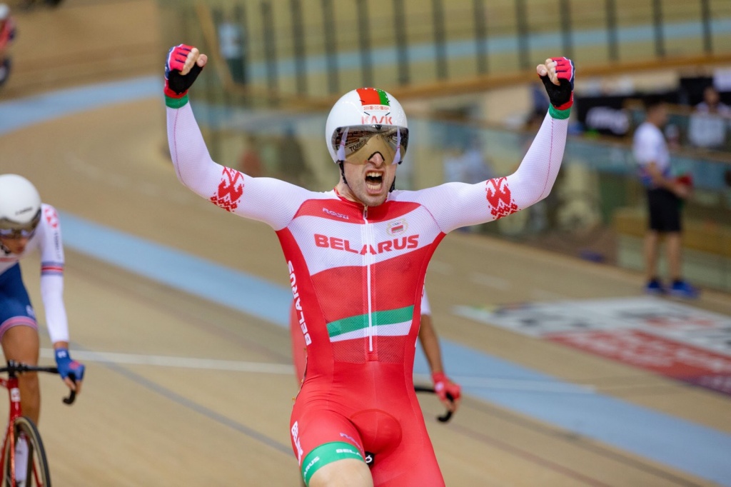 Две награды завоевали белорусские велосипедисты на первом этапе КМ на велотреке
