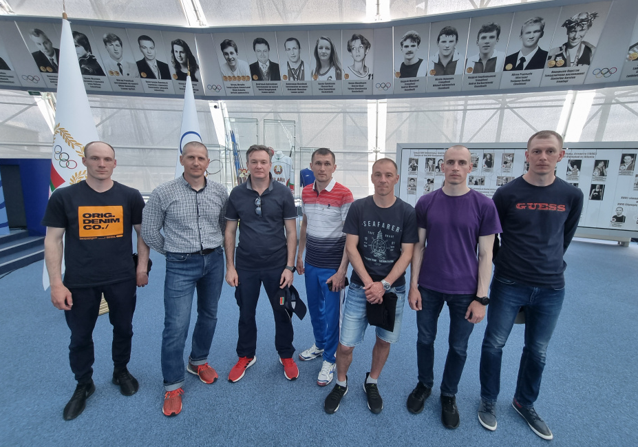 Участники турнира по служебному биатлону посетили музей НОК Беларуси