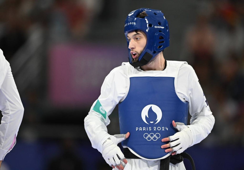 Гурциев - серебряный призер ЧМ по таэквондо Гурциев - серебряный призер ЧМ по таэквондо