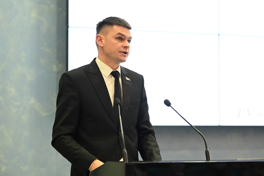 Начальник управления_2025-12-16_13-43-27.jpg Начальник управления_2025-12-16_13-43-27.jpg