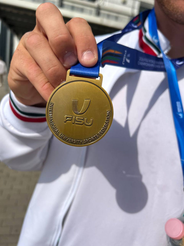 Золотаф медаль FISU_2026-08-17_17-17-42.jpg Золотаф медаль FISU_2026-08-17_17-17-42.jpg