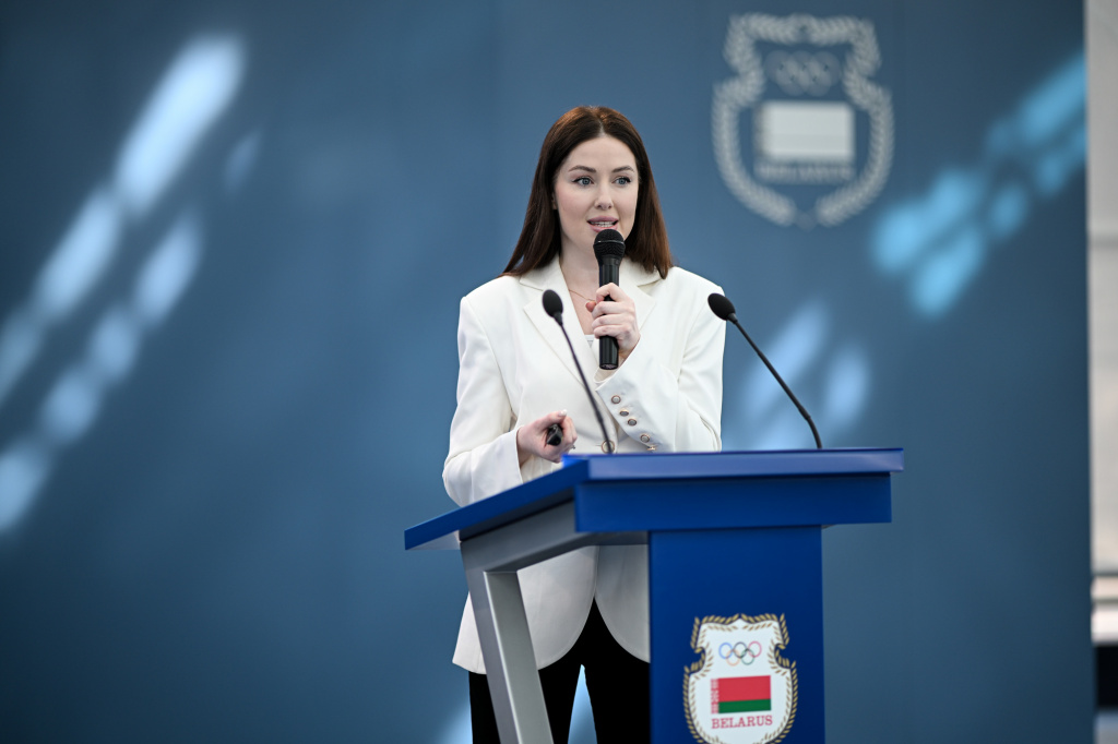 Екатерина Антонова.jpg