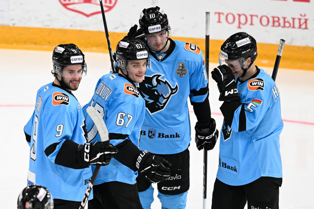 Динамо Мн - Динамо Мск 118.jpg