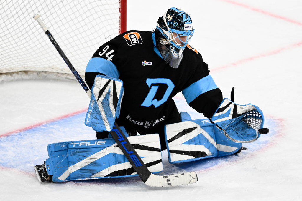 Динамо-Металлург 158.jpg Динамо-Металлург 158.jpg