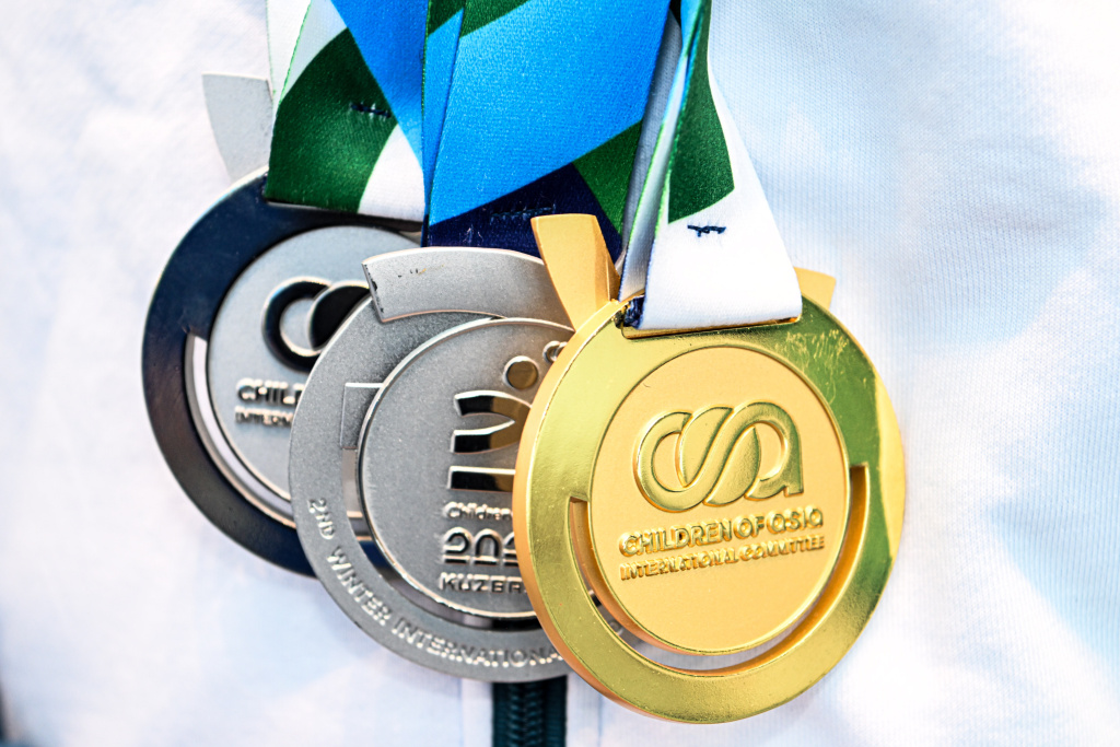 Чествование Дети Азии 5.jpg Чествование Дети Азии 5.jpg