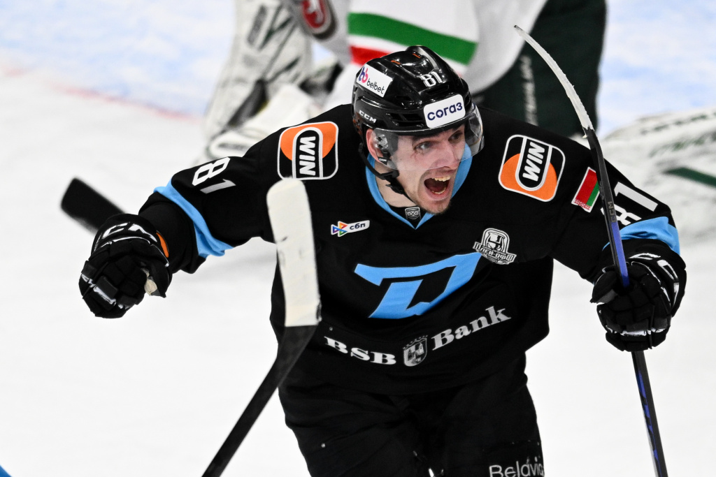 Динамо-АК Барс 93.JPG