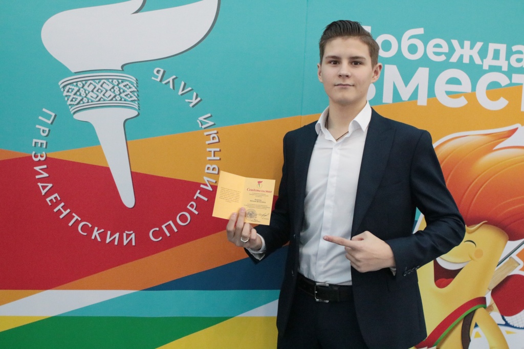 Пузанов_4267.jpg Пузанов_4267.jpg