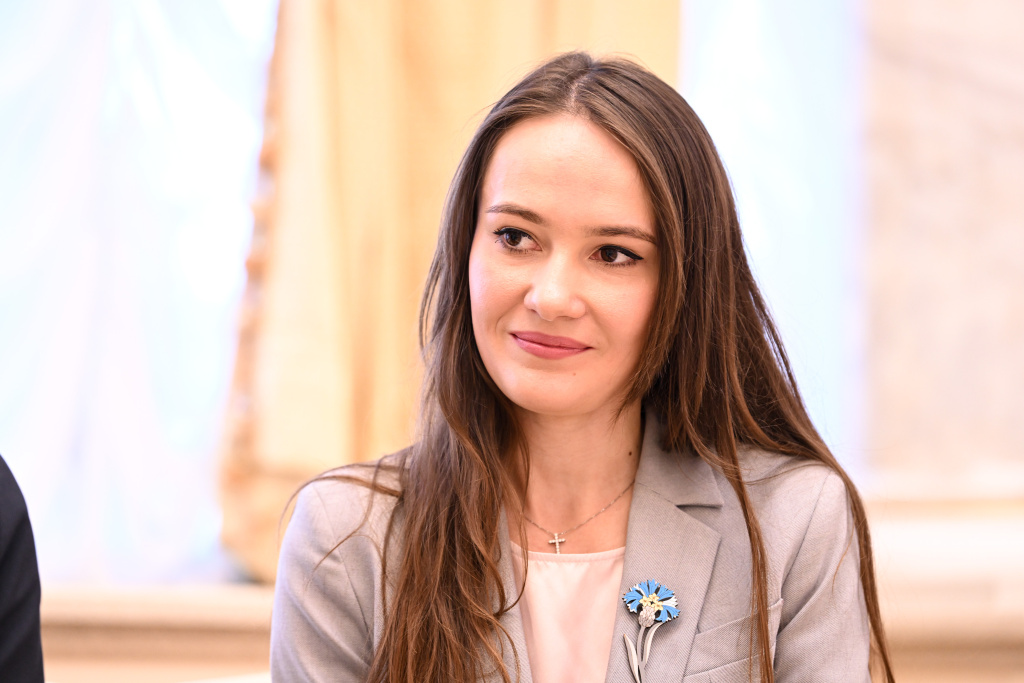 Belarus' NOC president meets with Belarusian cosmonaut candidates