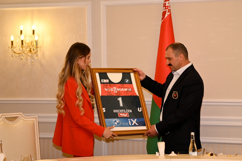 Встреча с командой по биатлону 5.JPG