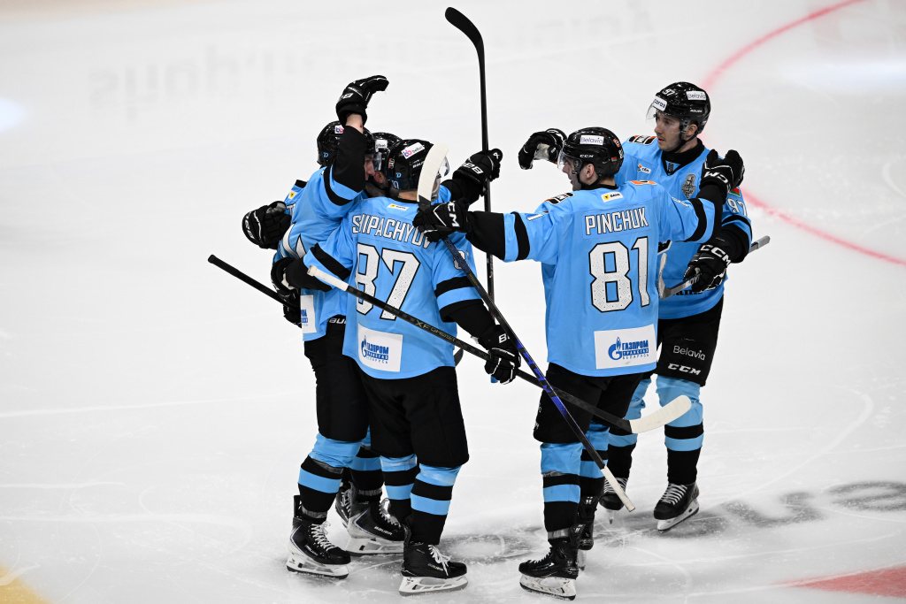 Динамо Мн - Динамо Мск 153.jpg Динамо Мн - Динамо Мск 153.jpg