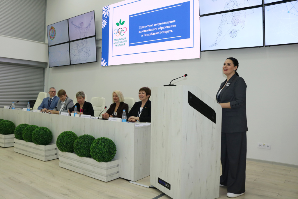 Апончукза кафедрой _9416.jpg