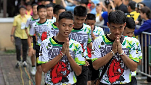 Спасенные из пещеры тайские футболисты посетят Юношеские Олимпийские игры-2018